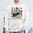 El Salvador Hispanic Heritage Month Book Cute Floral Cat Art Sweatshirt Gifts for Old Men