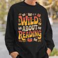 Women's Wild About Reading Zoo Animals For Bookworm Book Reader Sweatshirt Gifts for Him Women's Wild About Reading Zoo Animals For Bookworm Book Reader Sweatshirt Gifts for Him