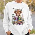 Cute Highland Cow Library Bookworm Librarian Books Reading Sweatshirt Gifts for Him