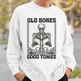 Old Bones Good Tomes Skeleton Reading Bookworm Book Lovers Sweatshirt Gifts for Him Old Bones Good Tomes Skeleton Reading Bookworm Book Lovers Sweatshirt Gifts for Him