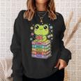 Frog Reading Books Bookworm Librarian Sweatshirt Gifts for Her