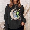 Women's Astronaut Reading Book With Alien Moon Space Astronomy Sweatshirt Gifts for Her Women's Astronaut Reading Book With Alien Moon Space Astronomy Sweatshirt Gifts for Her