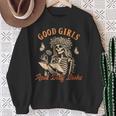 Smut Reader Spicy Romance Good A Girls Read Dirty Books Sweatshirt Gifts for Old Women Smut Reader Spicy Romance Good A Girls Read Dirty Books Sweatshirt Gifts for Old Women