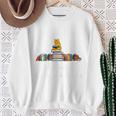 I'm A Girl Who Loves Cats And Books-Cat & Book Lover Sweatshirt Gifts for Old Women