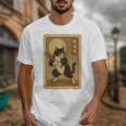 Vintage Japanese Ukiyo-e Baseball Cat Batting Unisex T-Shirt Vintage Japanese Ukiyo-e Baseball Cat Batting Unisex T-Shirt