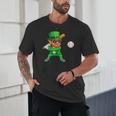 Leprechaun Playing Baseball St Patricks Day Sport Boys Unisex T-Shirt