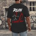 Vintage Baseball Catcher Boys Go Ahead Run I Dare You Men's Back Print T-Shirt Vintage Baseball Catcher Boys Go Ahead Run I Dare You Men's Back Print T-Shirt