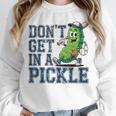 Youth Baseball Catcher Humor Don’t Get In A Pickle Unisex Sweatshirt Youth Baseball Catcher Humor Don’t Get In A Pickle Unisex Sweatshirt