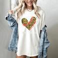 Softball Baseball Mom Valentine Leopard Heart Mother's Day Women's Comfort Colors T-Shirt Ivory