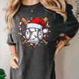 Christmas Baseball Santa Hat For Baseball Players Fans Women's Comfort Colors T-Shirt Pepper