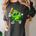 Lucky Shamrock Playing Baseball St Patrick's Kids Boys Women's Comfort Colors T-Shirt Pepper