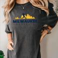 Milwaukee Baseball Minimalist City Skyline Baseball Lover Women's Comfort Colors T-Shirt Pepper