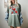 Santa Playing Baseball Christmas Candy Cane Fun Xmas Holiday Women's Comfort Colors T-Shirt Berry