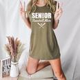 Senior Baseball Mom 2024 Team Parent Helper Class Of 2024 Women's Heather T-Shirt Heather Olive