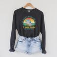 That´s What I Do I Read Books And I Know Things Raglan Sleeve Sweatshirt Dark Grey Heather