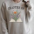 Chapter 69 Book Lovers & Readers 69th Birthday Wildflowers Raglan Sleeve Sweatshirt Heather Forest
