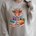 Cute Highland Cow With Book Floral Bookworm Librarian Book Raglan Sleeve Sweatshirt Heather Forest