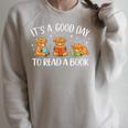 It's A Good Day To Read A Book Highland Cow Bookworm Raglan Sleeve Sweatshirt Heather Forest