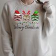 Librarian Merry Christmas Books Santa Hat Reindeer Elf Xmas Raglan Sleeve Sweatshirt Heather Forest