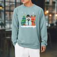 Christmas Tree Snowman Reindeer Book Stack Tee Librarian Raglan Sleeve Sweatshirt Cardinal
