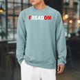 FREADOM T-Shirt For Book Lovers Bookworms Raglan Sleeve Sweatshirt Cardinal