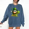 St Patrick’s Day Baseball Shamrock Player Comfort Colors Sweatshirt Blue Jean St Patrick’s Day Baseball Shamrock Player Comfort Colors Sweatshirt Blue Jean