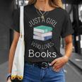 Bookish Women Bookworm Librarian Just a Girl Who Loves Books T-Shirt Gifts for Her