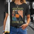 Bunny That's What I Do I Read Books And I Know Things T-Shirt Gifts for Her