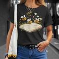 Floral Bumble Bee Reading Book Wildflower Bookish Librarian T-Shirt Gifts for Her