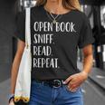 Open Book Sniff Read Repeat T-Shirt T-Shirt Gifts for Her