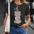 Robin Bird Reads Books Garden Backyard Birds T-Shirt Gifts for Her