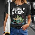 Unearth a Story Frog Reading a Book Summer 2026 T-Shirt Gifts for Her