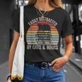 Vintage Retro Easily Distracted By Cats And Books Cat T-Shirt Gifts for Her Vintage Retro Easily Distracted By Cats And Books Cat T-Shirt Gifts for Her