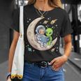 Women's Astronaut Reading Book With Alien Moon Space Astronomy T-Shirt Gifts for Her Women's Astronaut Reading Book With Alien Moon Space Astronomy T-Shirt Gifts for Her
