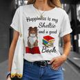 Cute Happiness Is Sheltie And Books Sheltie Mom T-Shirt Gifts for Her