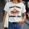 Tea Great Minds Drink Tea Apple Teacups Books T-Shirt Gifts for Her