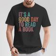 It's A Good Day To Read A Book Retro Vintage T-Shirt Unique Gifts