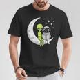 Women's Alien And Astronaut Reading On Moon Kids Sci Fi Book T-Shirt Unique Gifts