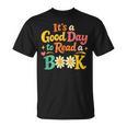 Cheerful Good Day To Read A Book Cozy Warm Bookworm T-Shirt