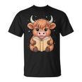 Cute Highland Cow Reading Book T-Shirt