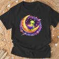 Alien Reading Book UFO Moon Space Astronomy T-Shirt Gifts for Old Men