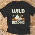 Avid Readers Bookworms Book Lovers Wild About Reading Lovers T-Shirt Gifts for Old Men