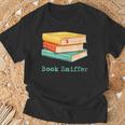 Book Sniffer Sniffing Booksniffing For Readers T-Shirt Gifts for Old Men