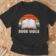 Book Vibes For Book Lovers Bookworm Reading T-Shirt Gifts for Old Men