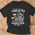 Breast Cancer Think Pink Book Reading Lover T-Shirt Gifts for Old Men
