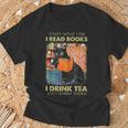 Bunny That's What I Do I Read Books And I Know Things T-Shirt Gifts for Old Men