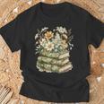 Camo Floral Books Wildflower Botanical Reading Lover T-Shirt Gifts for Old Men Camo Floral Books Wildflower Botanical Reading Lover T-Shirt Gifts for Old Men