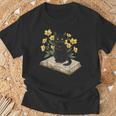 Cat On Book Flowers Cute Kitten Kitty Women Girls Kids T-Shirt Gifts for Old Men Cat On Book Flowers Cute Kitten Kitty Women Girls Kids T-Shirt Gifts for Old Men