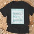 Computer Geek Peace Love Reading Cool Book Lover Bookworm T-Shirt Gifts for Old Men