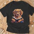 Cute Dog Golden Retriever Reading Book T-Shirt Gifts for Old Men